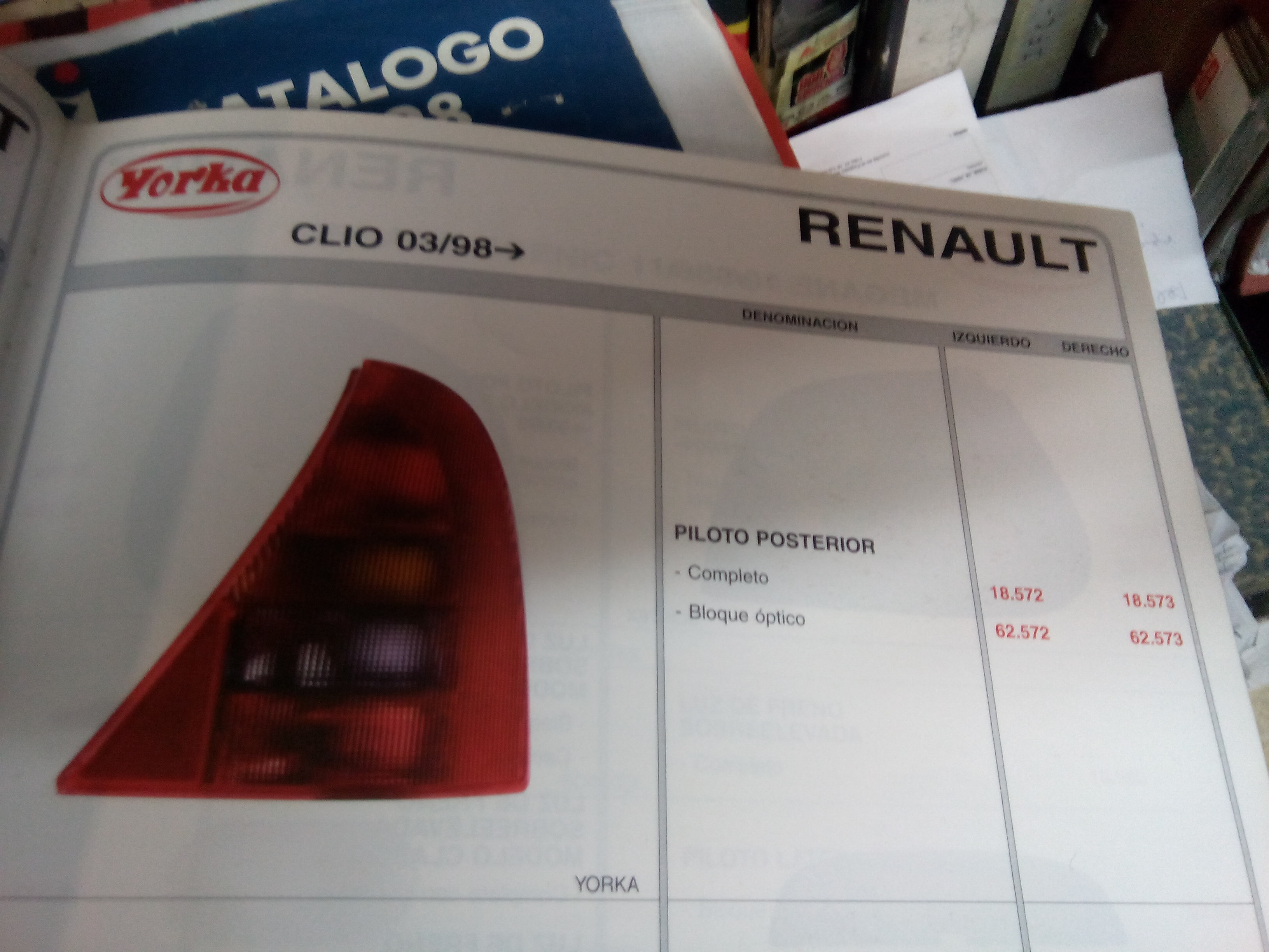 *PILOTO POSTERIOR RENAULT CLIO 03/98-> DR. REF. 18573 YORKA